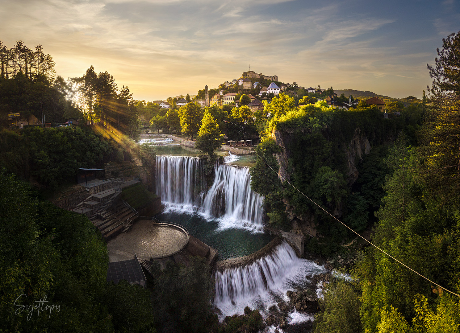 Jajce Waterfall © Vladimir Tadić